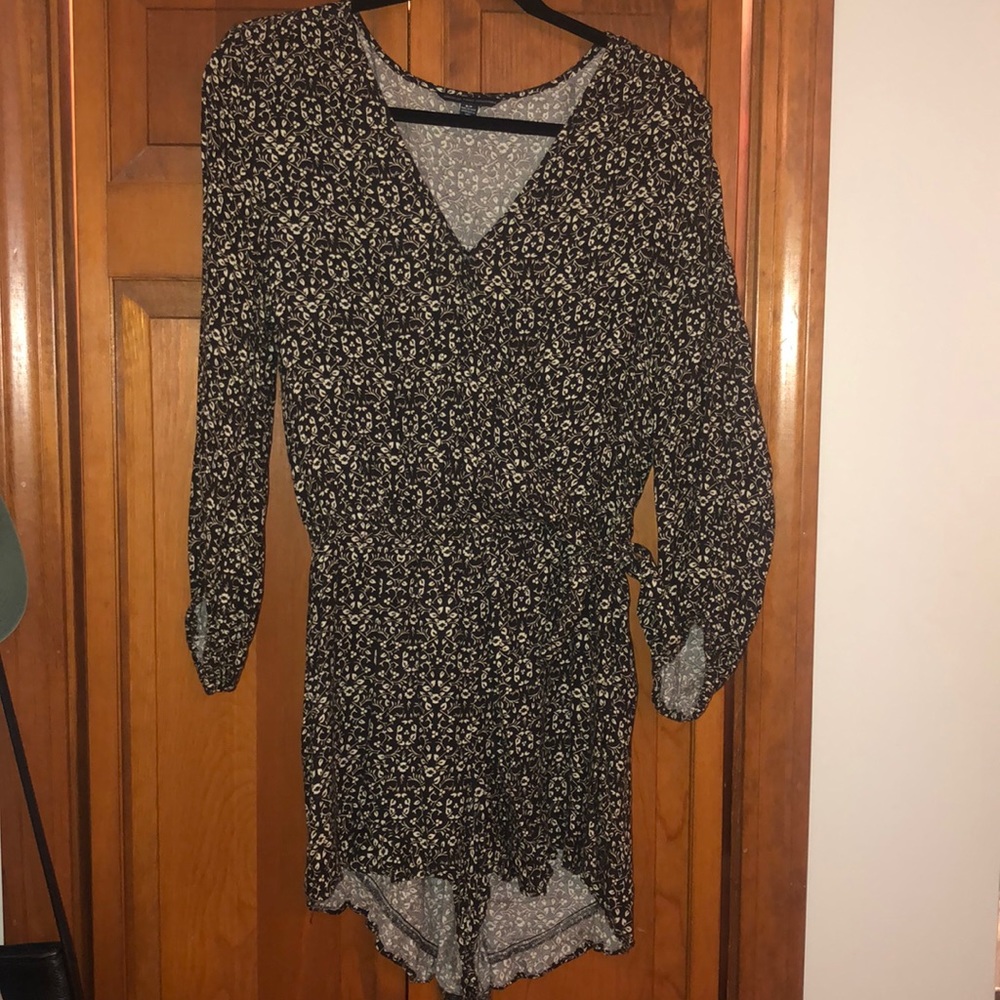 Floral long sleeve romper